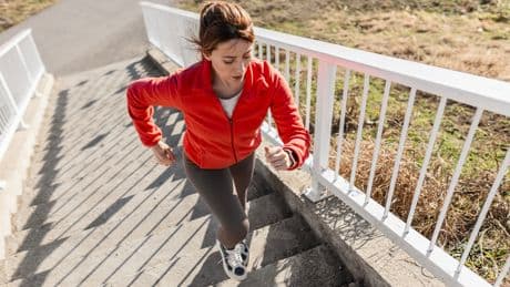 Schnelles Warm-up: 5 Übungen bereiten den Körper optimal auf das Training vor