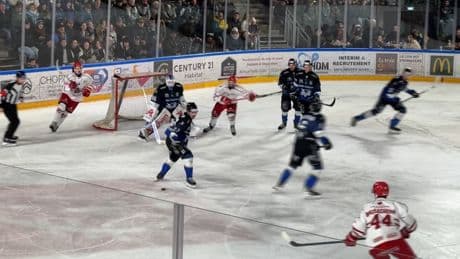 Hockey sur glace: un nouveau gardien de but rejoint les Rapaces de Gap
