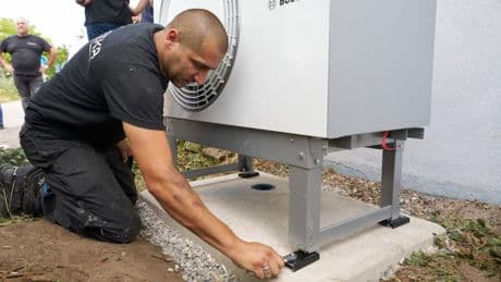 Hausbesitzer setzt seit 23 Jahren auf Wärmepumpe: Die Betriebskosten machen neidisch