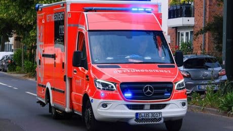 Düsseldorf: Unfall – Sechs Verletzte bei Zusammenstoß mehrerer Fahrzeuge