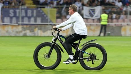 Rangnicks ungewöhnliche Radtour über den Platz