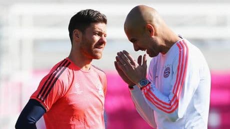 Guardiola se rinde a Xabi: &quot;Ir a Alemania y enfrentarse cara a cara con el Bayern...&quot;
