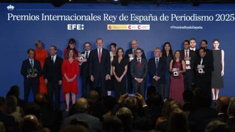 Felipe VI reivindica los Premios Rey de España de Periodismo frente a la erosión de la credibilidad