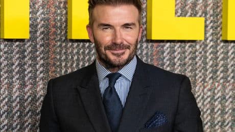 David Beckham sorprende con un cambio de 'look', que le ha costado un 'accidente' casero: "No es gracioso"