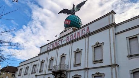 A Saint-Louis, dans le Haut-Rhin, la Fondation Fernet-Branca a remplacé les alambics par l’art contemporain