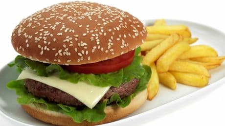Defekt an Verpackung - Diese Burger-Brötchen von Rewe besser nicht essen