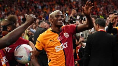 Victor Osimhen 'makes decision' on Man Utd, Arsenal and Chelsea transfers with two snubbed