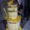 La pièce montée à 860 € est un fiasco, les mariés tombent des nues : « Il est où le vrai gâteau ? »