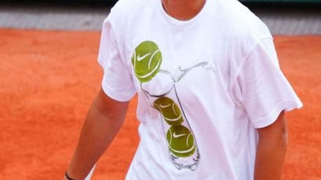 Emma Raducanu undergoing treatment she’s terrified of to prevent back problems at French Open