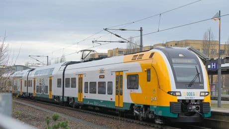 Züge fallen aus: Bauarbeiten lösen Sperrung auf Bahnlinie RE1 aus