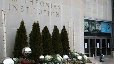 Un musée de Washington réfute avoir retiré des références à Donald Trump sous pression politique