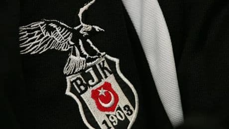 Beşiktaş, Fenerbahçe karşısında 20 yıl sonra bir ilke imza atmayı hedefliyor