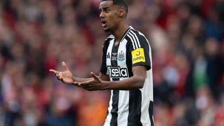 Newcastle receive 10-word Alexander Isak warning to leave Liverpool response non-negotiable