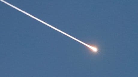 Krieg in Nahost: Waffenruhe laut Trump jetzt in Kraft – zuvor flogen noch Raketen auf Israel