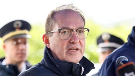 Dobrindt meldet Anstieg der Zurückweisungen um 45 Prozent