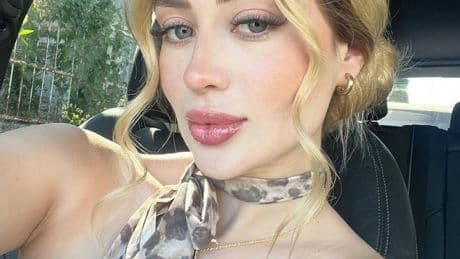 Valeria Marquez: Mexican beauty influencer shot dead during TikTok livestream