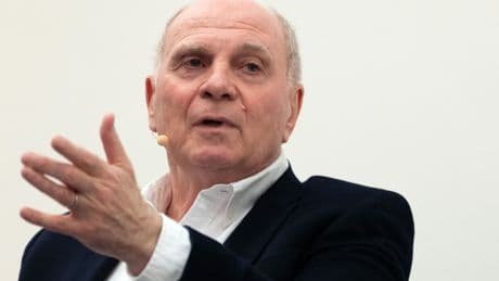 Wegen Nick Woltemade: „Nicht alle Tassen im Schrank“: Hoeneß attackiert Matthäus