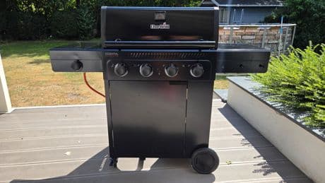Der beste Gasgrill für 500 Euro: Char-Broil Essential 4 G im Test