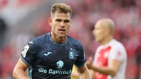 1860 München: Florian Niederlechner widmet sein Tor Sven Ulreich und dessen Familie