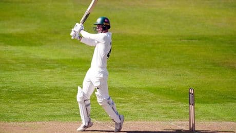 Freddie McCann returns with a bang after hitting century for Nottinghamshire