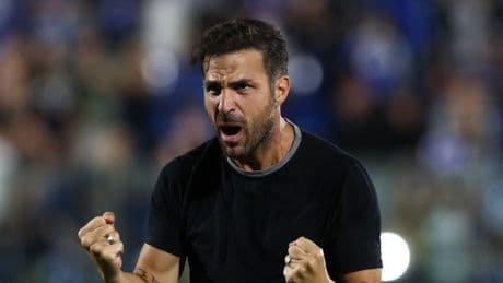 <p>Fabregas: &quot;Se spendi vinci subito? Non &egrave; vero&quot;. E sul mercato e Nico Paz: &quot;Lui sogna..&quot;</p>