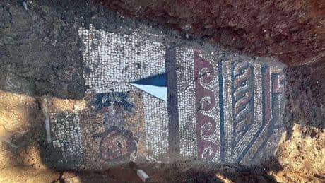 Maraş’ta altyapı çalışmasında 1500 yıllık mozaik bulundu