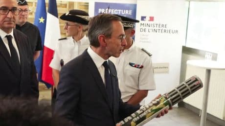 "La France des salauds": Bruno Retailleau présente un plan contre les mortiers d'artifice, "des armes de barbares"