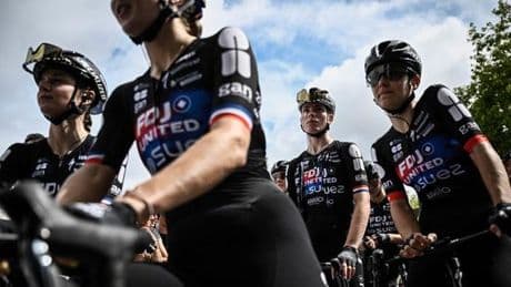 Malgré la chute de Demi Vollering, l’armada de la FDJ-Suez à l’assaut du Tour de France Femmes