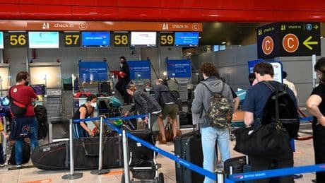 Huge European country loved by Brits confirms date for new airport rules