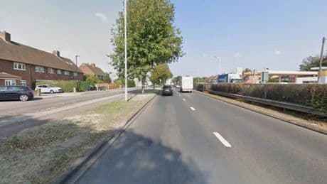 Manhunt launched for gunman after 18-year-old shot dead in north London