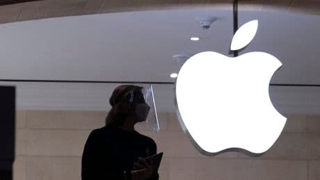 Apple overcomes Trump's trade war, slow start in AI to deliver surprisingly strong quarter