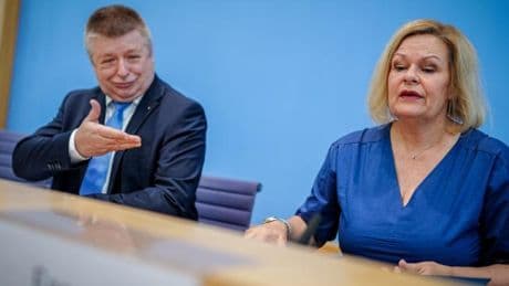Wie der Verfassungsschutz begann, legitime Meinungen zu bekämpfen
