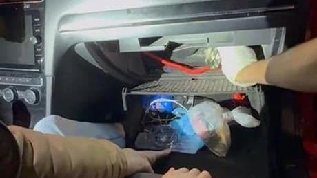 Etiler'de durdurulan araçtan kokain çıktı: Polis kaportacıya silahla baskın yaptı