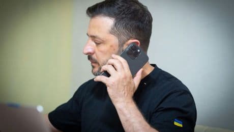 Selenskyj kommt zu Ukraine-Gesprächen nach Berlin