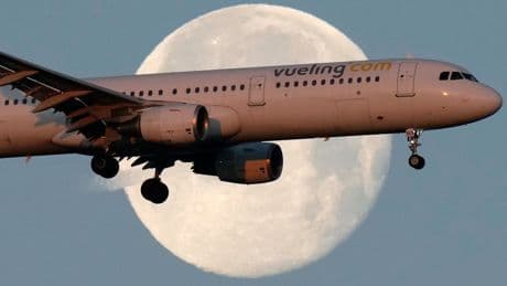 Spanien: Jüdische Jugendliche von Bord eines Flugzeugs verwiesen