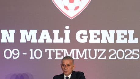 "Hakemlik onuruna yakışır hareket edin!"
