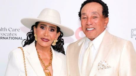 Smokey Robinson accusé de viols par quatre anciennes femmes de ménage