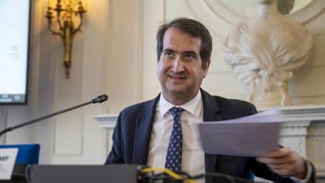 BBVA decidirá "en las próximas fechas" para no retrasar el comienzo de la eventual opa