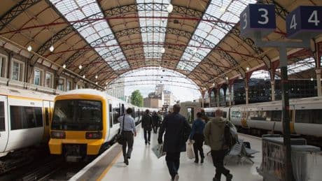 Get your career on track as rail firms offer 2,000 apprenticeships in industry jobs boom