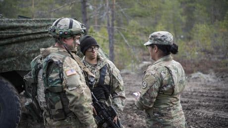 Les États-Unis approuvent la vente pour un milliard de dollars de missiles à la Finlande