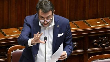 La frase di Salvini che ha scatenato l'irritazione di Macron: cronaca dello scontro