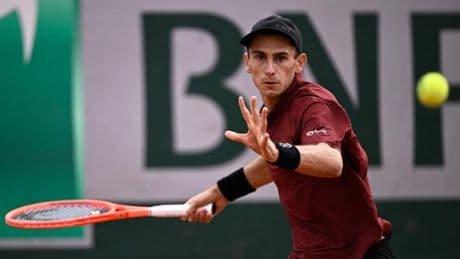 Roland Garros, Arnaldi accede al secondo turno. Sarà derby con Cobolli