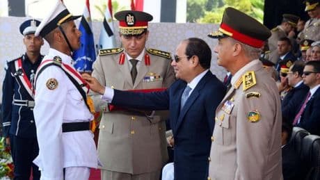 Des diplomates en kaki : en Égypte, l’inquiétante militarisation de la fonction publique