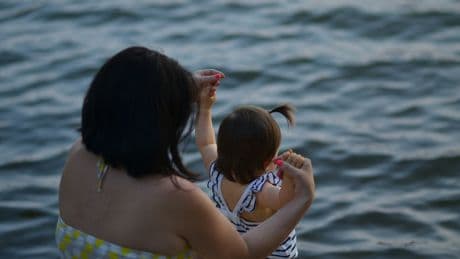 Divorced Parents Urged To Have This 1 Conversation Before Summer Holidays