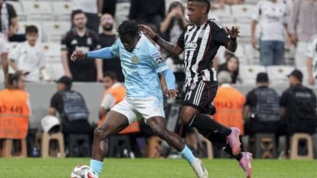 Muhteşem dönüş: Beşiktaş, St. Patrick's Athletic’i 3-2 yenerek tur atladı