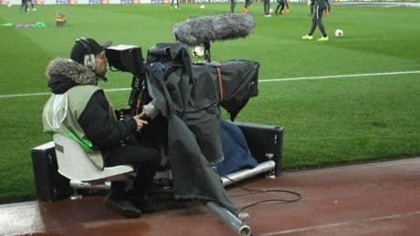 Los ingresos de los clubs de fútbol por los derechos de TV se han triplicado en diez años