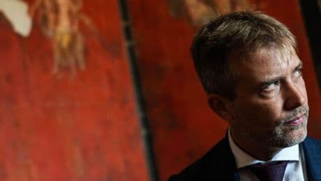 Pompei, Zuchtriegel confermato direttore per altri 4 anni. Madonna finanzia «Sogno di volare»