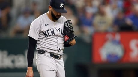 Why Aaron Boone turned back to  — and stuck with — Devin Williams in fateful Yankees decisions