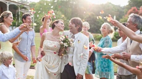 Bride and groom's dads pay for their wedding and get 'hilarious' thank you gift in return