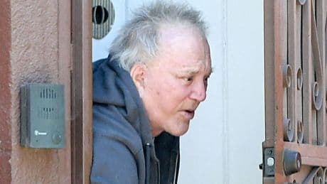 Kaum erkannt - Sorge um Hollywood-Bad-Boy Mickey Rourke